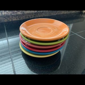 Lot 6 Fiestaware Pottery plates/saucers
